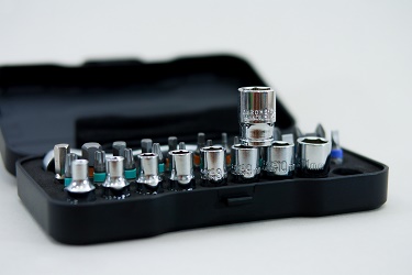 Набор инструментов Duka RS-2 (33 в 1) с битами и трещоткой в кейсе