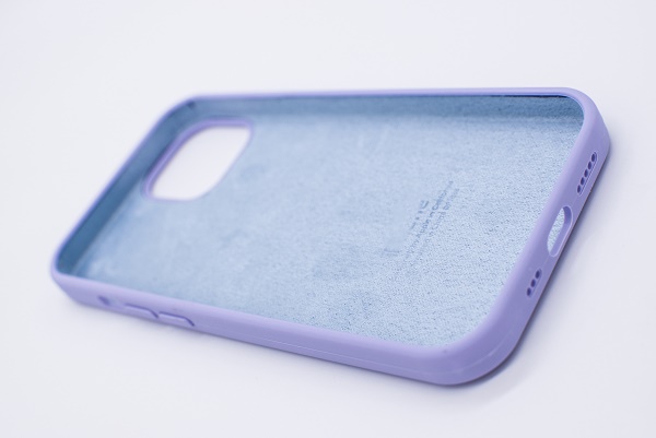 Чехол силиконовый гладкий Soft Touch iPhone 13 mini, светло-сиреневый №47 (закр низ)