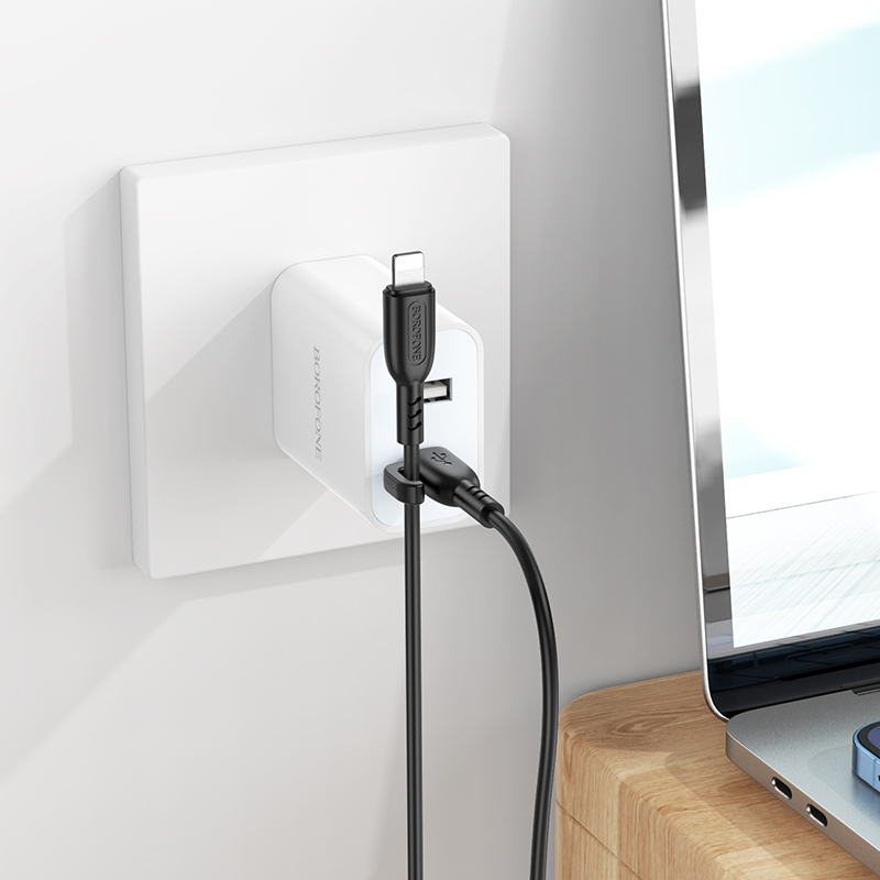 USB-C кабель BOROFONE BX91 Symbol PD20W Type-C to Lightning (100см. 3A), черный