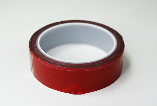 Скотч двухсторонний вспененный красный 2.5см (3M)