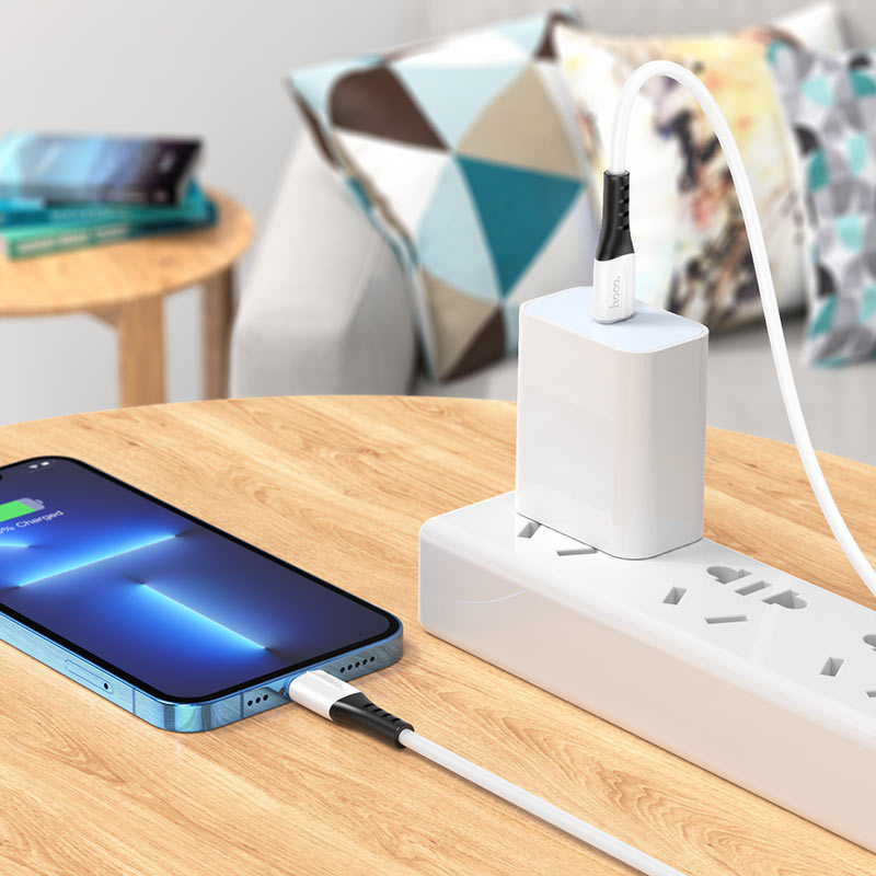 USB-C кабель HOCO X82 PD Type-C to Lightning Silicone (100см), белый