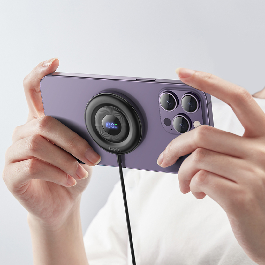 Беспроводное зарядное устройство HOCO CW61 15W Magsafe, черный