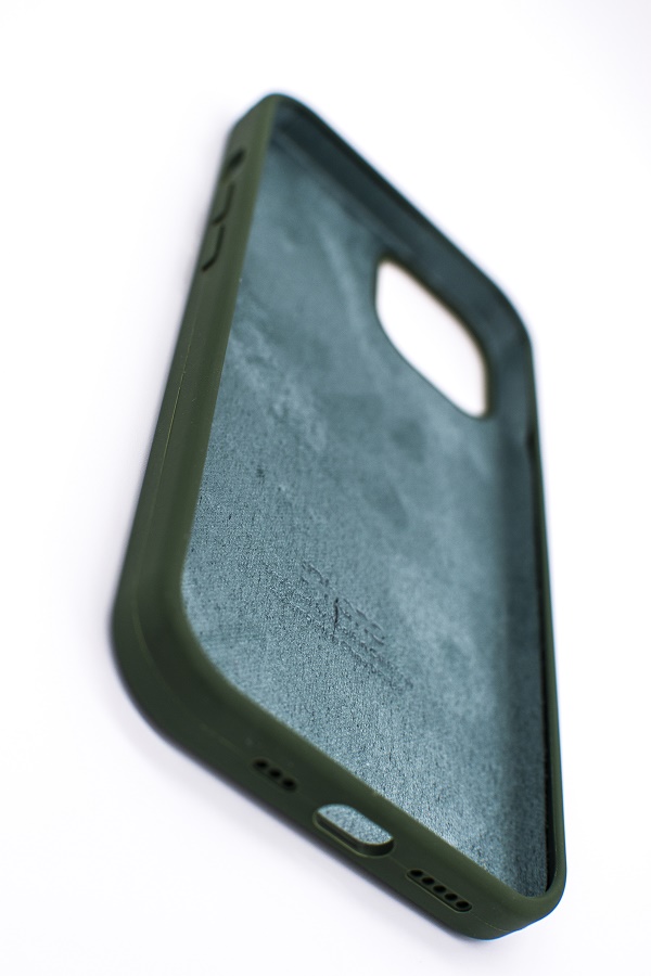 Чехол силиконовый гладкий Soft Touch iPhone 13 Pro Max, зеленый лес №54 (закр низ)