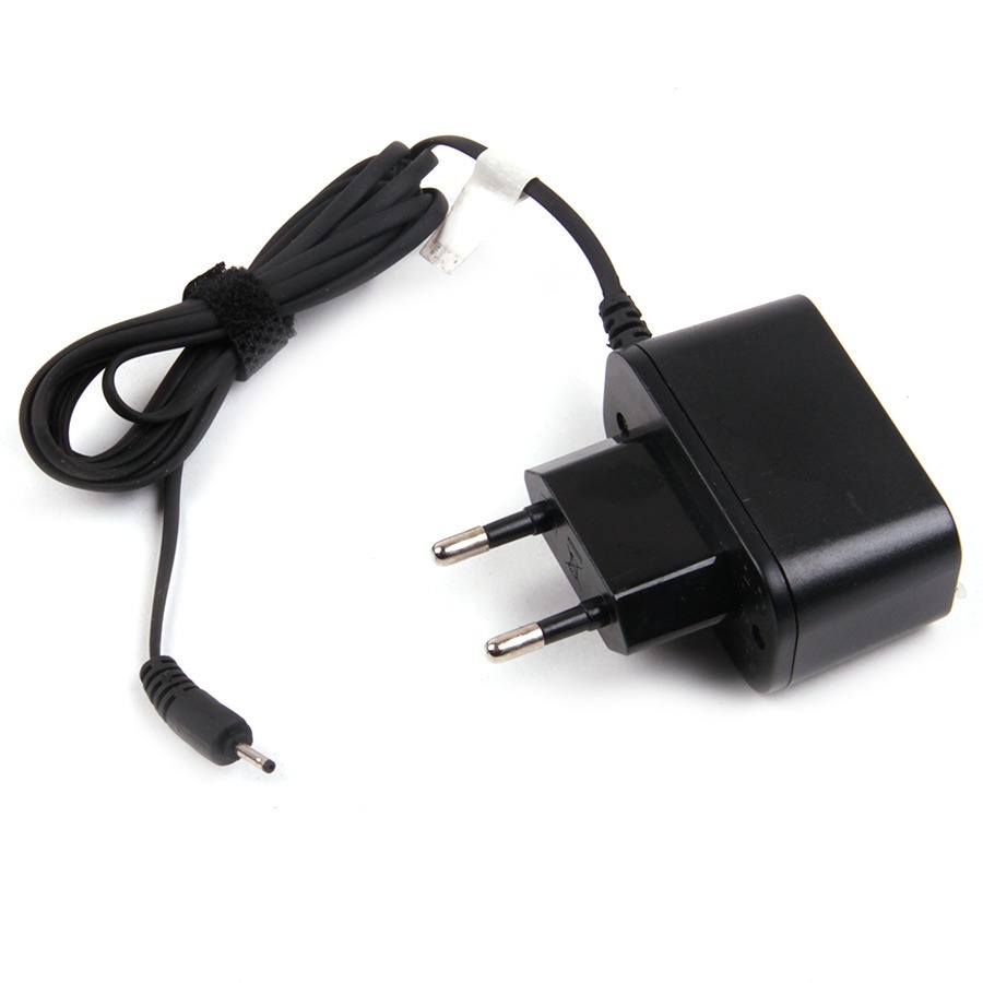 СЗУ Nokia 6101 тонкий разъем (упаковка)