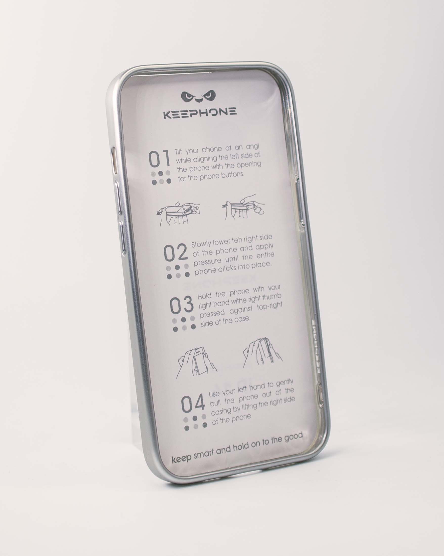 Чехол KeepHone iPhone 14 с защитной линзой, серебро