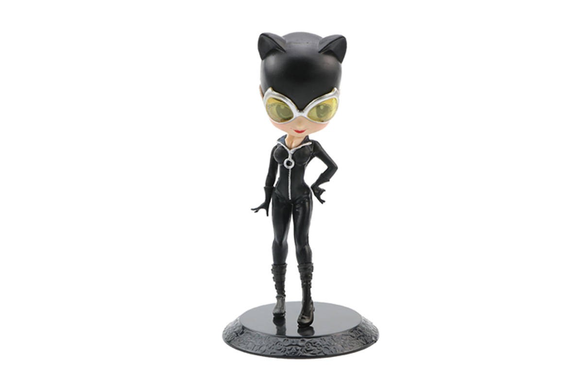 Аниме фигурка Женщина кошка (14 см.)