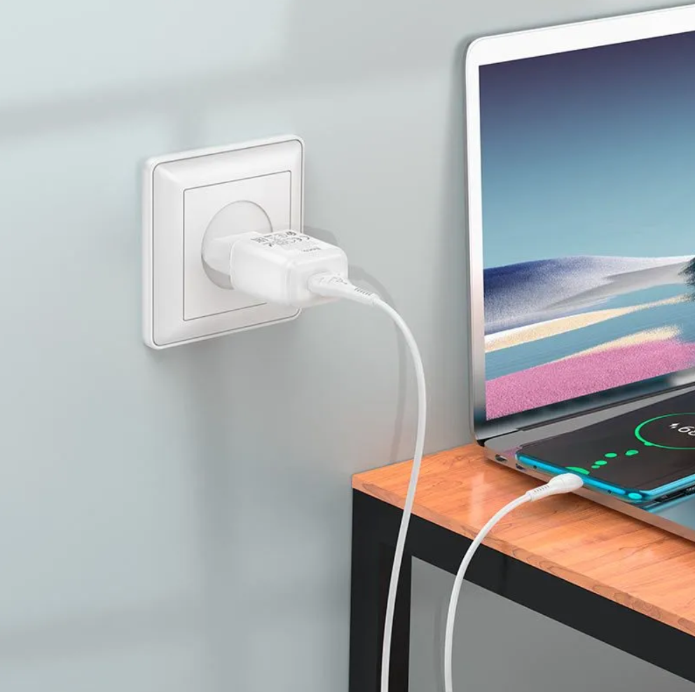 Сетевой адаптер HOCO C96A (2.1A) single port charger set с кабелем Type-C, белый