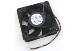 Вентилятор для майнинг машин PSAD1A238BH 120x120x38 12V 1.75A Вентилятор для майнинг машин PSAD1A238BH 120x120x38 12V 1.75A