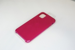 Чехол силиконовый гладкий Soft Touch Premium iPhone 11 Pomegranate (№10)
