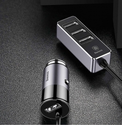 Автомобильный адаптер BASEUS Enjoy Together (USB с разветвителем, 3 USB, 5,5A), черный Автомобильный адаптер BASEUS Enjoy Together (USB с разветвителем, 3 USB, 5,5A), черный
