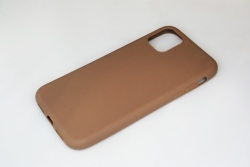 Чехол силиконовый матовый iPhone 11, коричневый