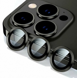 Защитное стекло на камеру iPhone 15/ 15 Pro Max, черное