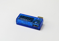 Тестер для зарядных устройств (3.5V-7.0V,0A-3A)