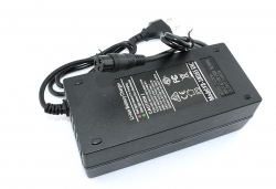 Зарядное устройство для электросамоката 14.60V 3.0A Aviation Зарядное устройство для электросамоката 14.60V 3.0A Aviation