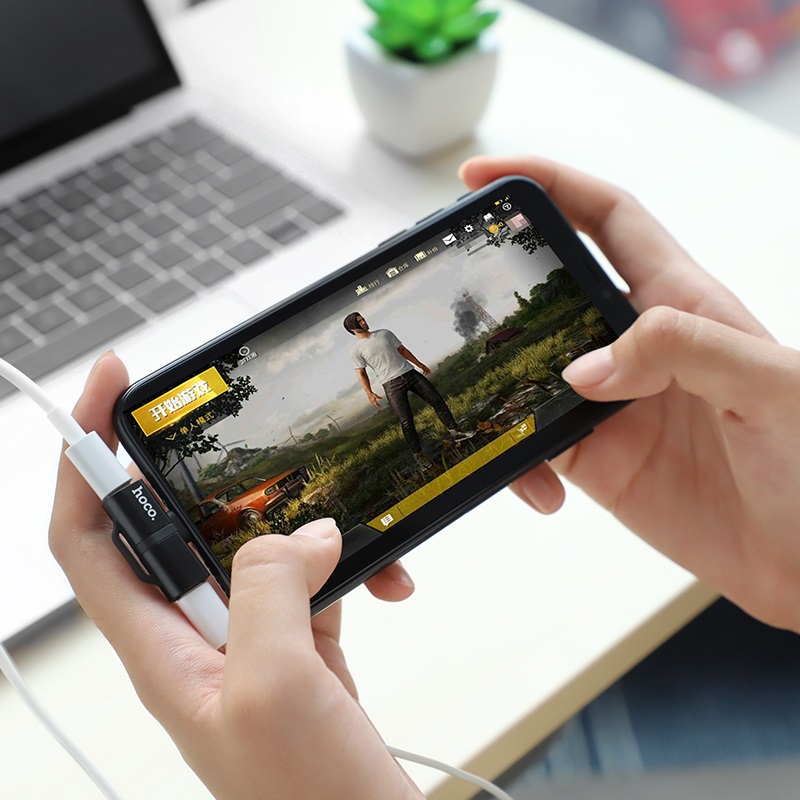 Переходник HOCO LS20 Apple dual Lightning digital audio converter, черный