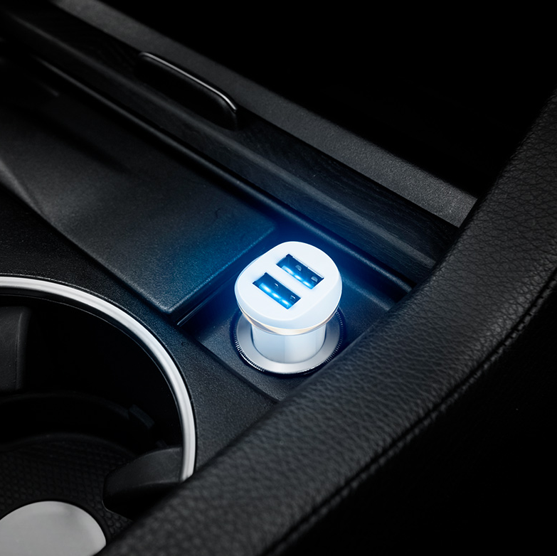 Автомобильный адаптер HOCO Z1 (2 USB 2100+2100) без кабеля, белый